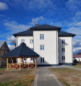 Read more about the article Nabór wniosków o przyjęcie do Centrum Opiekuńczo Mieskzalnego w Ulanowie