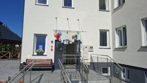 Read more about the article Otwarcie Centrum Opiekuńczo-Mieszkalnego w Ulanowie